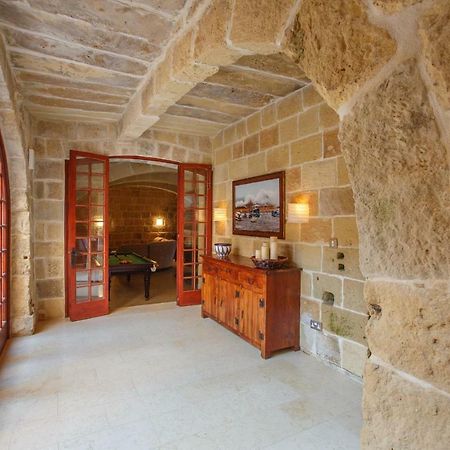Il-Veduta Holiday Farmhouse With Sunny Private Pool In Island Of Gozo Gharb (Gozo) Exterior photo