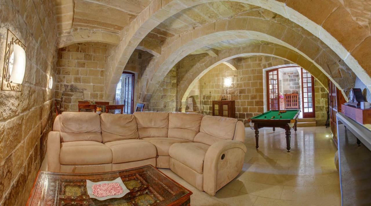Il-Veduta Holiday Farmhouse With Sunny Private Pool In Island Of Gozo Gharb (Gozo) Exterior photo