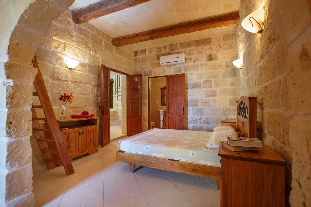 Il-Veduta Holiday Farmhouse With Sunny Private Pool In Island Of Gozo Gharb (Gozo) Exterior photo