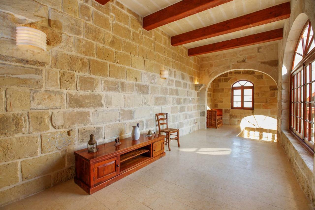 Il-Veduta Holiday Farmhouse With Sunny Private Pool In Island Of Gozo Gharb (Gozo) Exterior photo