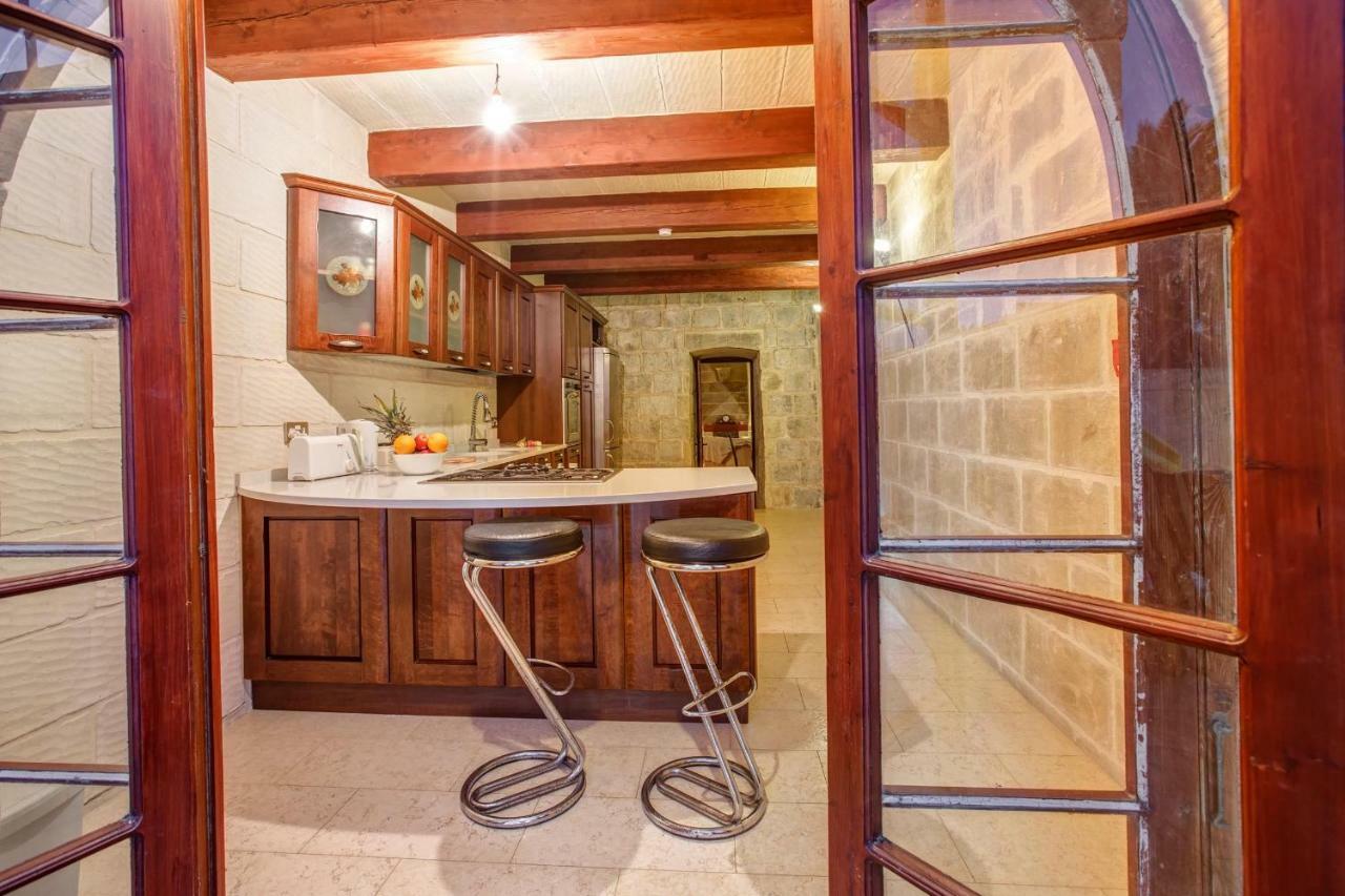 Il-Veduta Holiday Farmhouse With Sunny Private Pool In Island Of Gozo Gharb (Gozo) Exterior photo